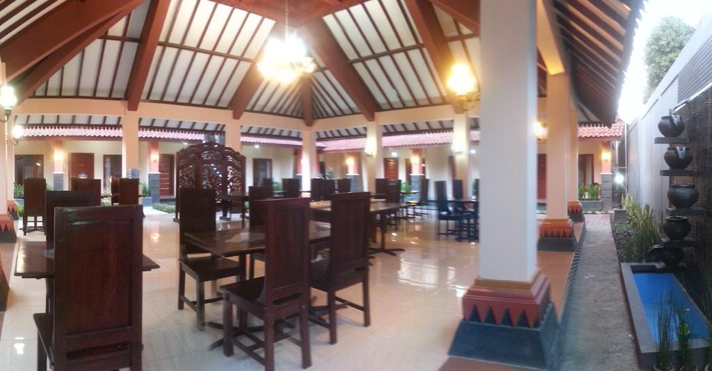 3C Familia Residence Yogyakarta Extérieur photo